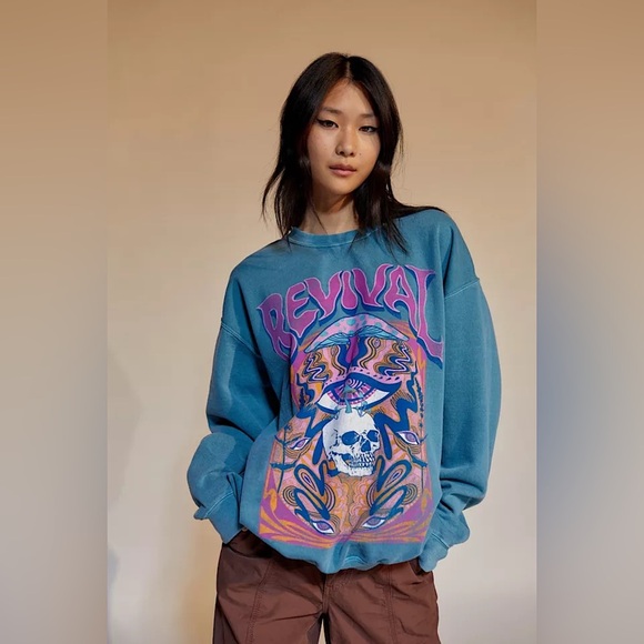 UO Project Social T Women’s Revival Pullover Crewneck Blue/Pink Multi Size L/XL - Picture 1 of 10